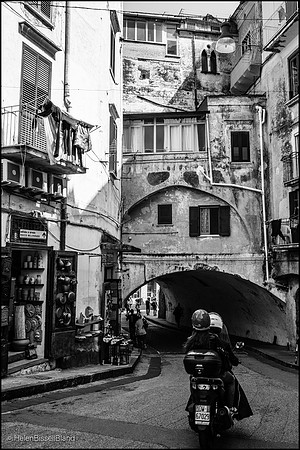 Getting Round Amalfi